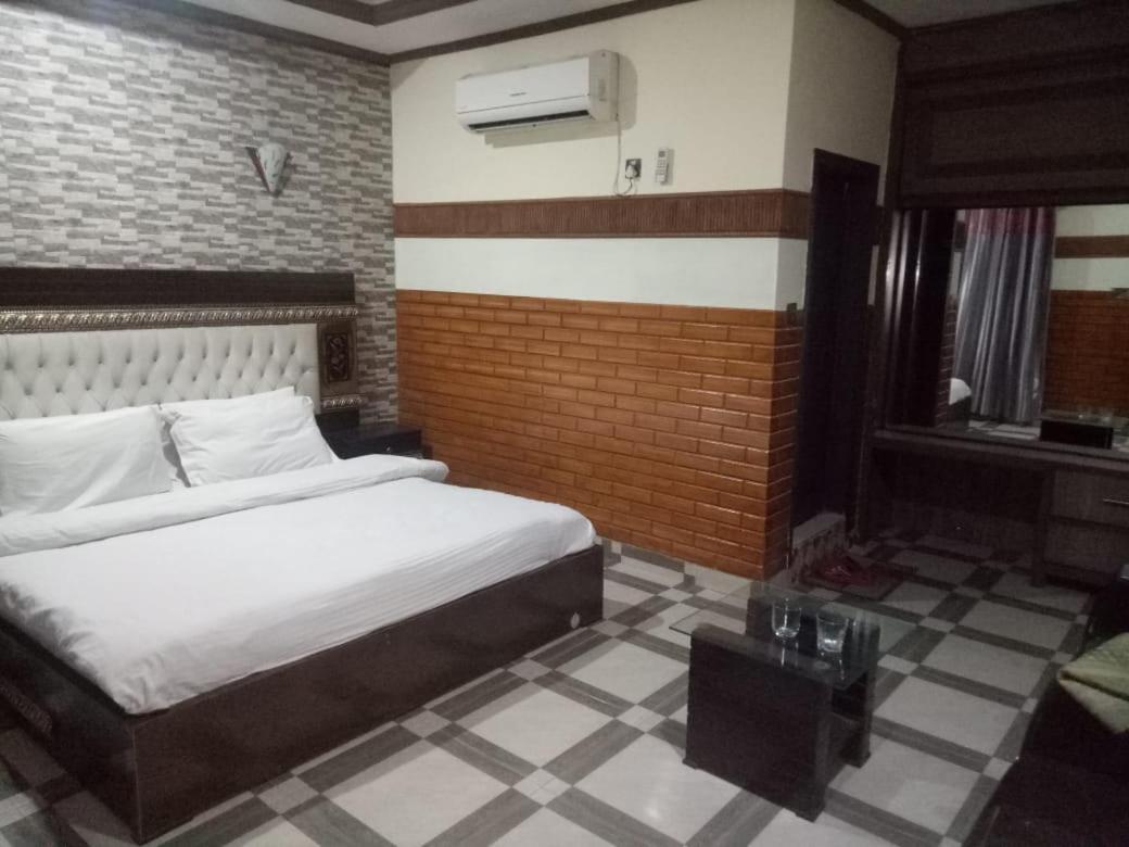 Manama Hotel Ijp Rawalpindi Exterior photo